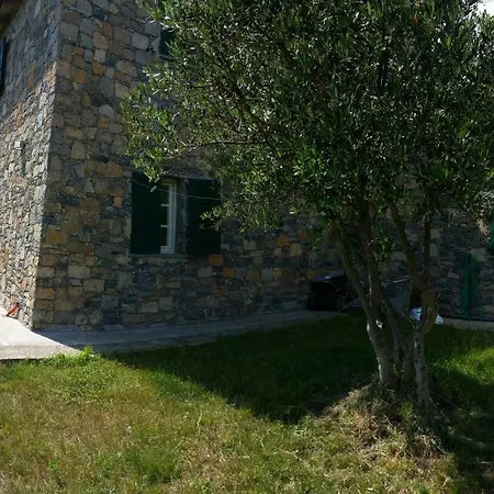 La Martina Portovenere Trekking Pensión