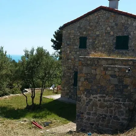 La Martina Portovenere Trekking Pensión